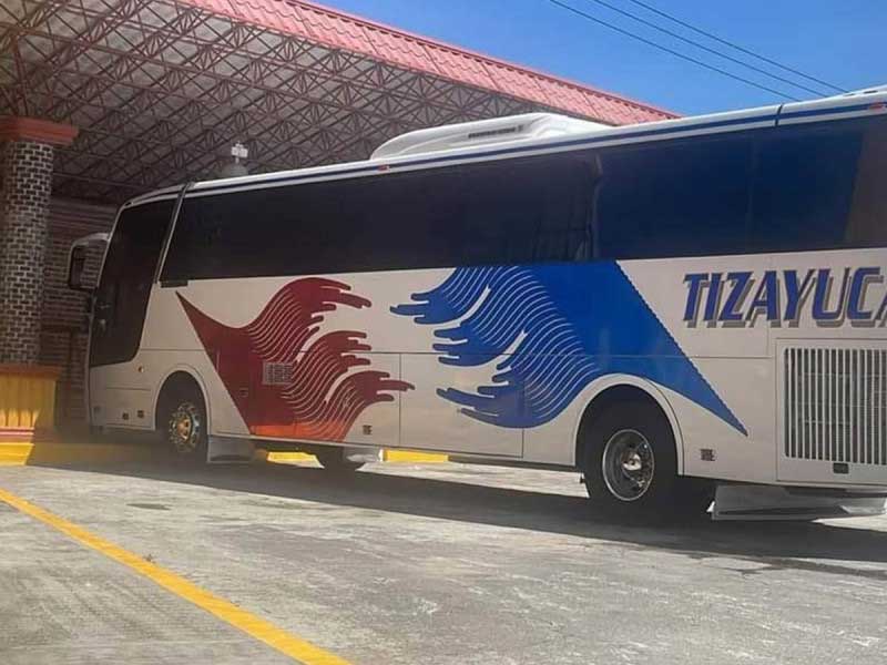 Para línea de autobuses en Hidalgo tras quema de unidad por extorsión